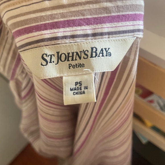 Multi-colored lined button up - Picture 4 of 4